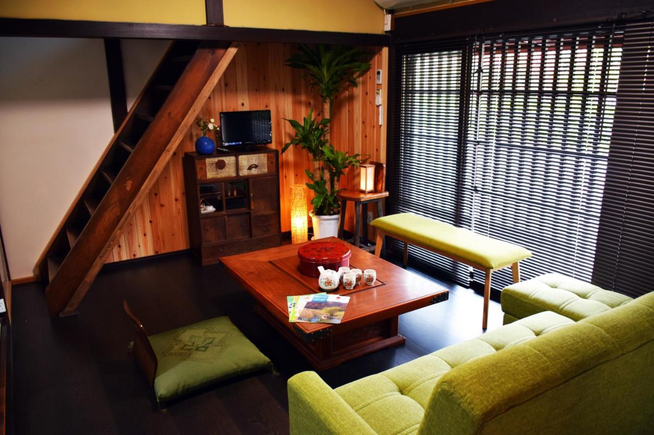 Guesthouse Mio Omihachiman Buitenkant foto